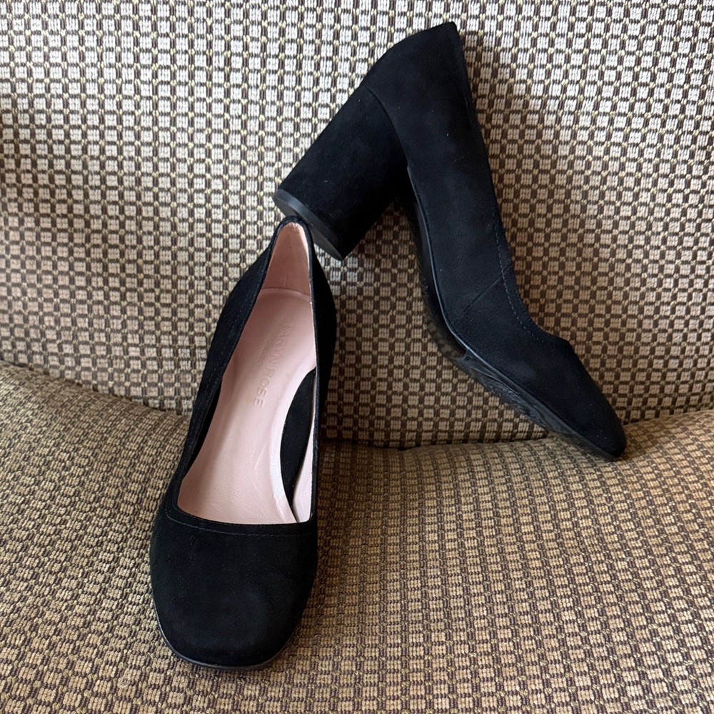 Taryn Rose Black Block Heel Shoes